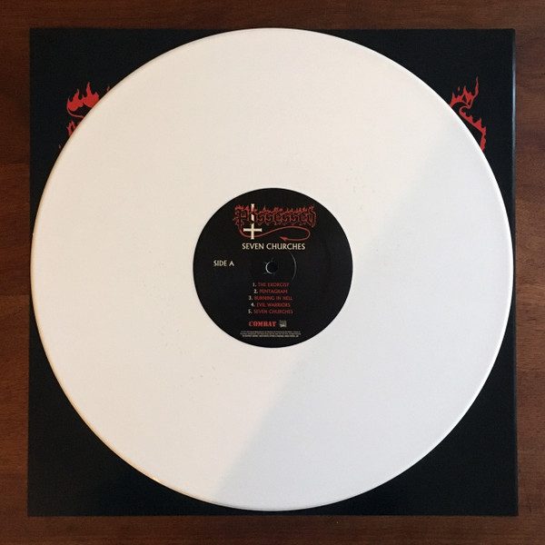 Possessed – Seven Churches LP NM Pre-owned - Imagen 2